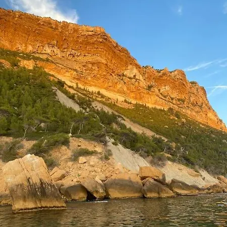 아파트 Au Coeur De 카시스